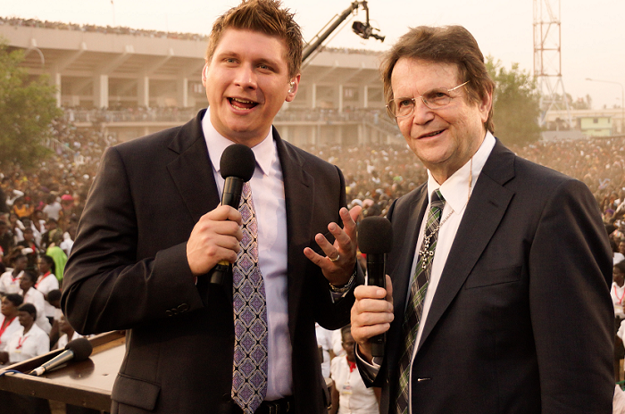 Daniel Kolenda  and  Reinhard Bonnke